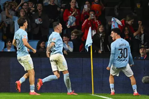 سيلتا فيجو يهزم أوساسونا ويقترب من المراكز الأوروبية